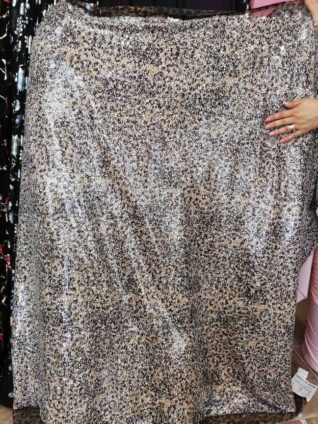 marketing Inhibit India Paiete mici rochii este un material pentru rochii de seara